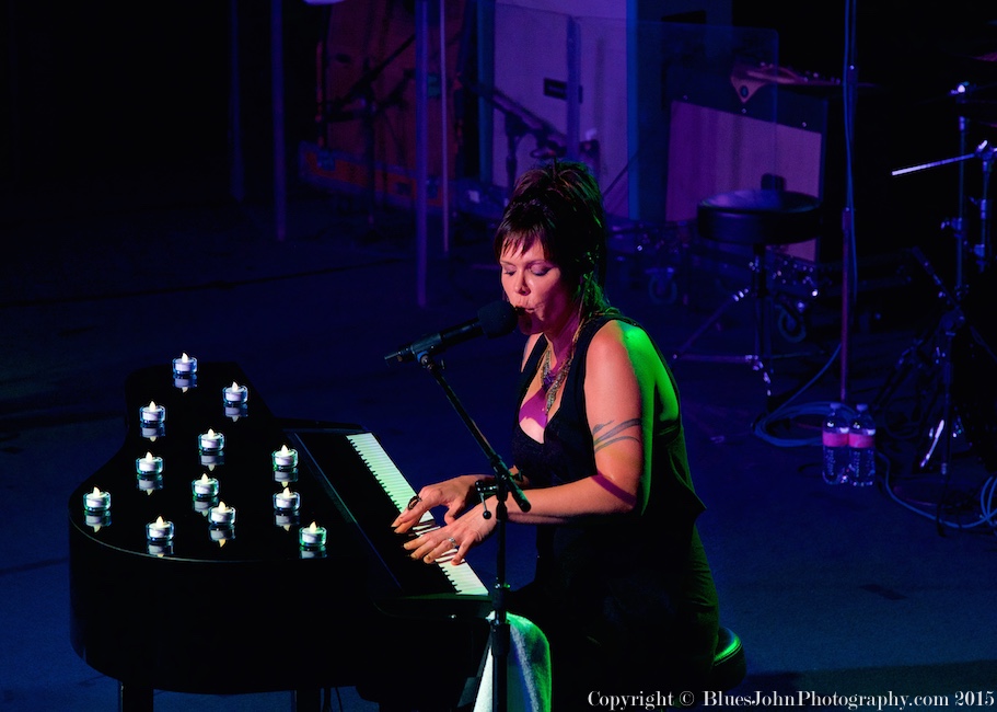 Beth Hart, Roseland Theater, photo by John Alcala