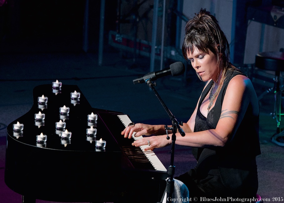 Beth Hart, Roseland Theater, photo by John Alcala