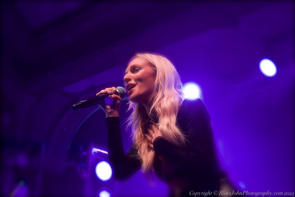 Zolita, Crystal Ballroom, photo by John Alcala