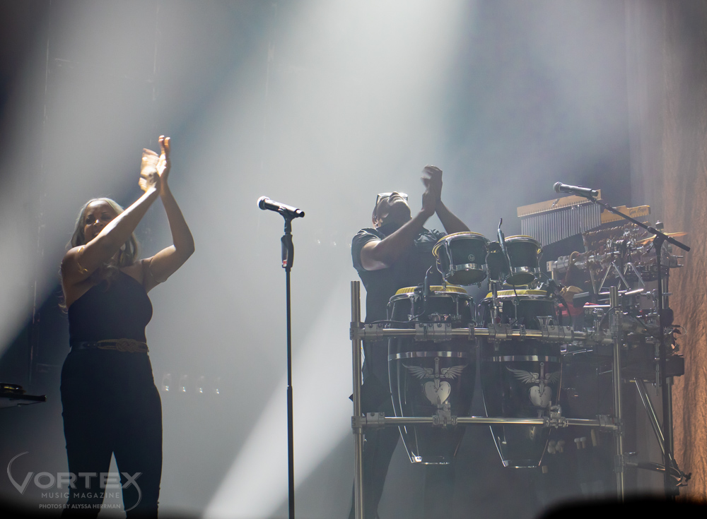 Seal, Keller Auditorium, photo by Alyssa Herrman