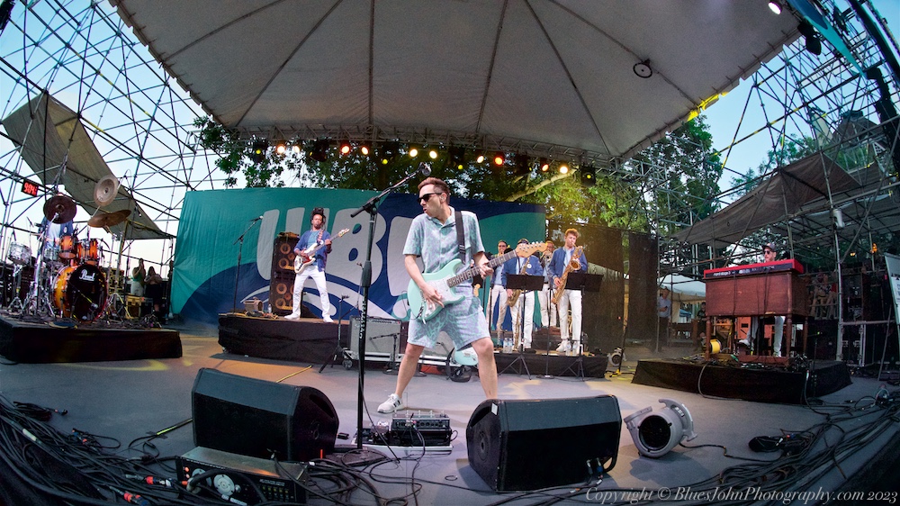 Cory Wong, Tom McCall Waterfront Park, photo by John Alcala