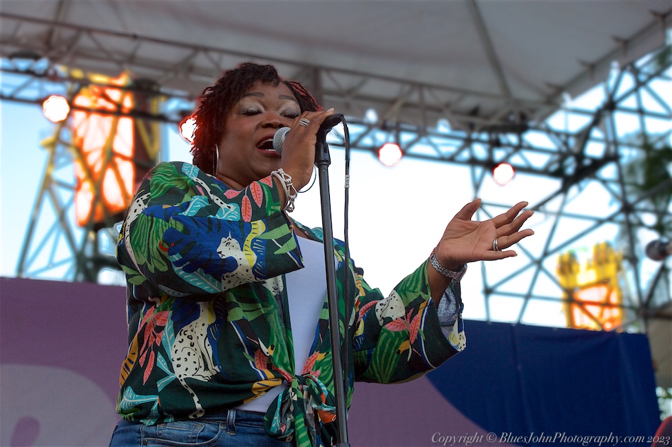 Tom McCall Waterfront Park, photo by John Alcala
