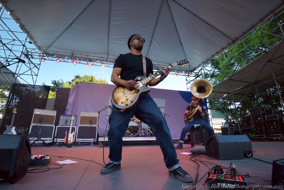 Tom McCall Waterfront Park, photo by John Alcala