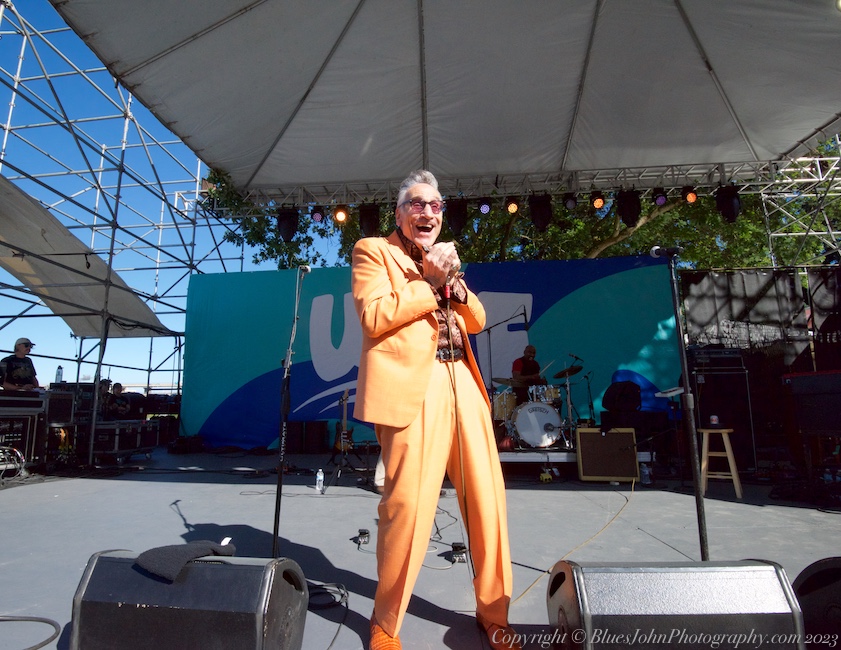 Tom McCall Waterfront Park, photo by John Alcala