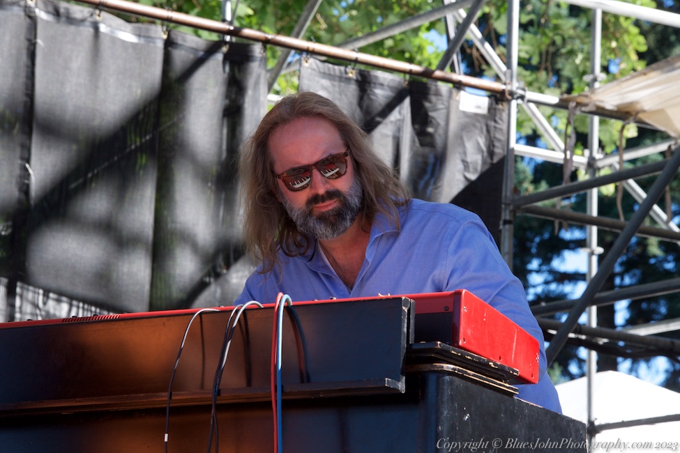 Tom McCall Waterfront Park, photo by John Alcala