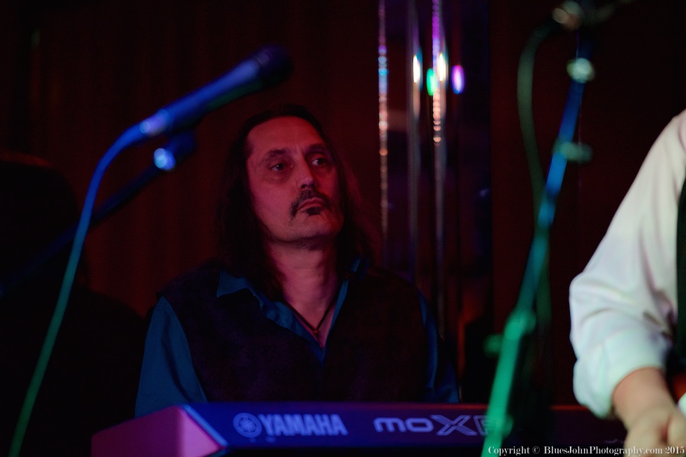 Naomi Tatsuoka, The Analog Cafe [CLOSED], photo by John Alcala