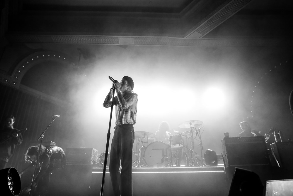 The Neighbourhood, Crystal Ballroom, photo by Sydnie Kobza