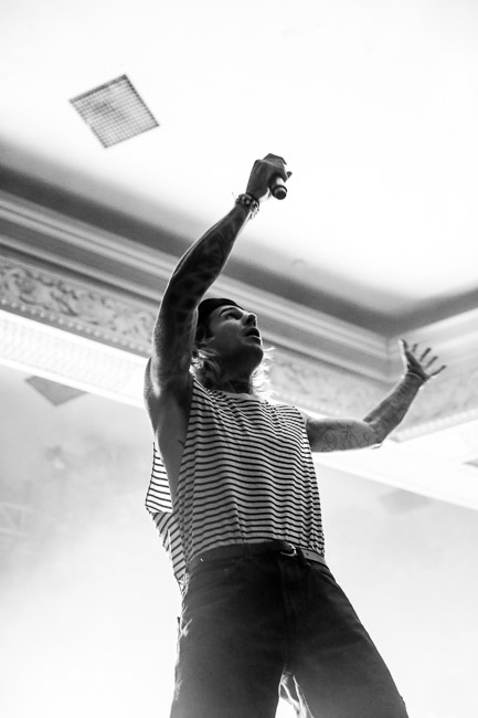 The Neighbourhood, Crystal Ballroom, photo by Sydnie Kobza