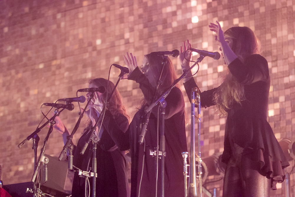 Florence and the Machine, Veterans Memorial Coliseum, Rose Quarter, photo by Corey Terrill