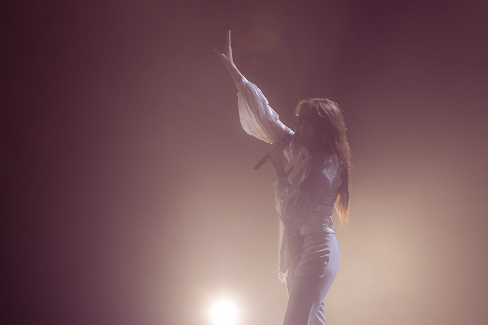 Florence and the Machine, Veterans Memorial Coliseum, Rose Quarter, photo by Corey Terrill