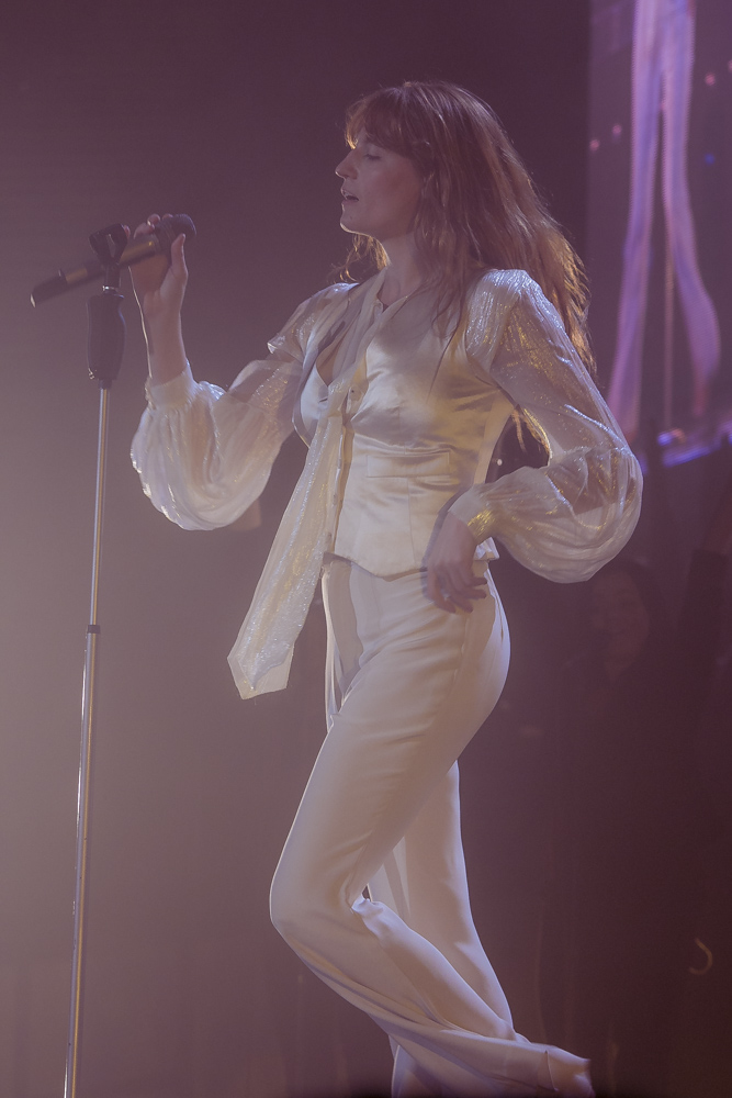 Florence and the Machine, Veterans Memorial Coliseum, Rose Quarter, photo by Corey Terrill