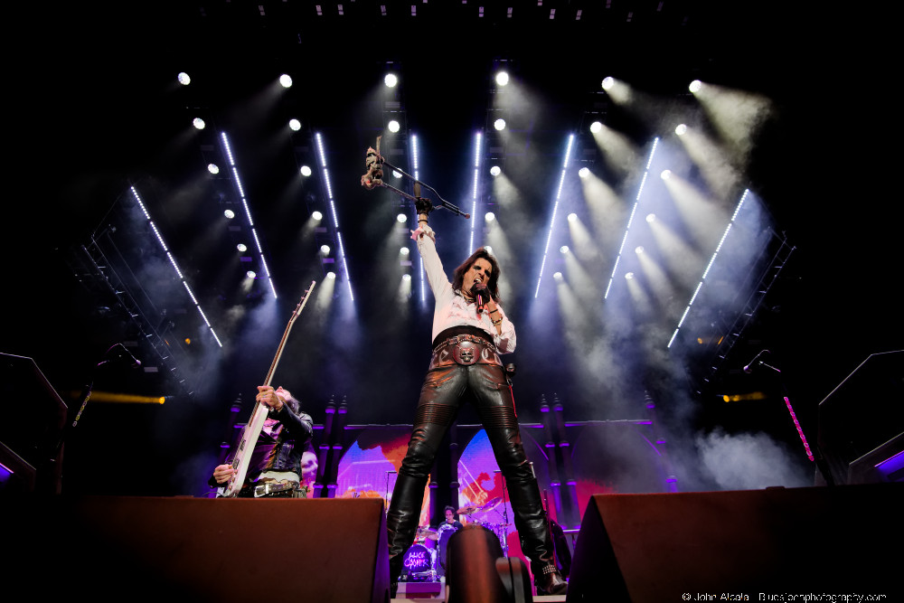 Alice Cooper, RV Inn Style Resorts Amphitheater, photo by John Alcala