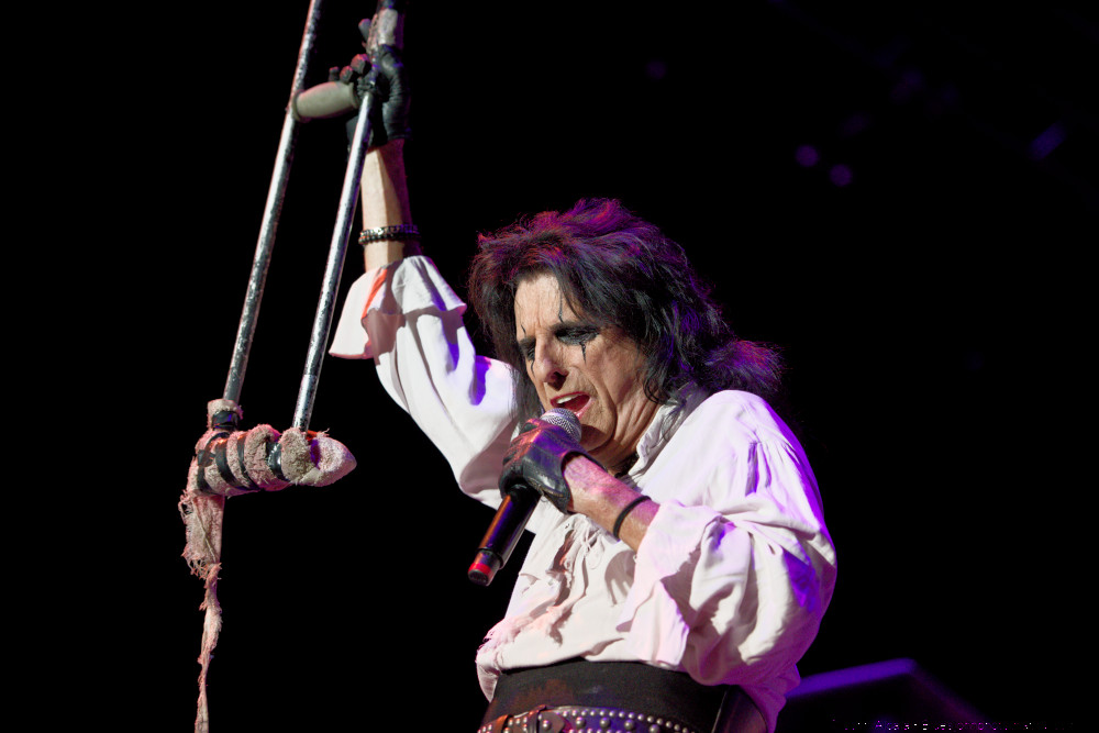 Alice Cooper, RV Inn Style Resorts Amphitheater, photo by John Alcala