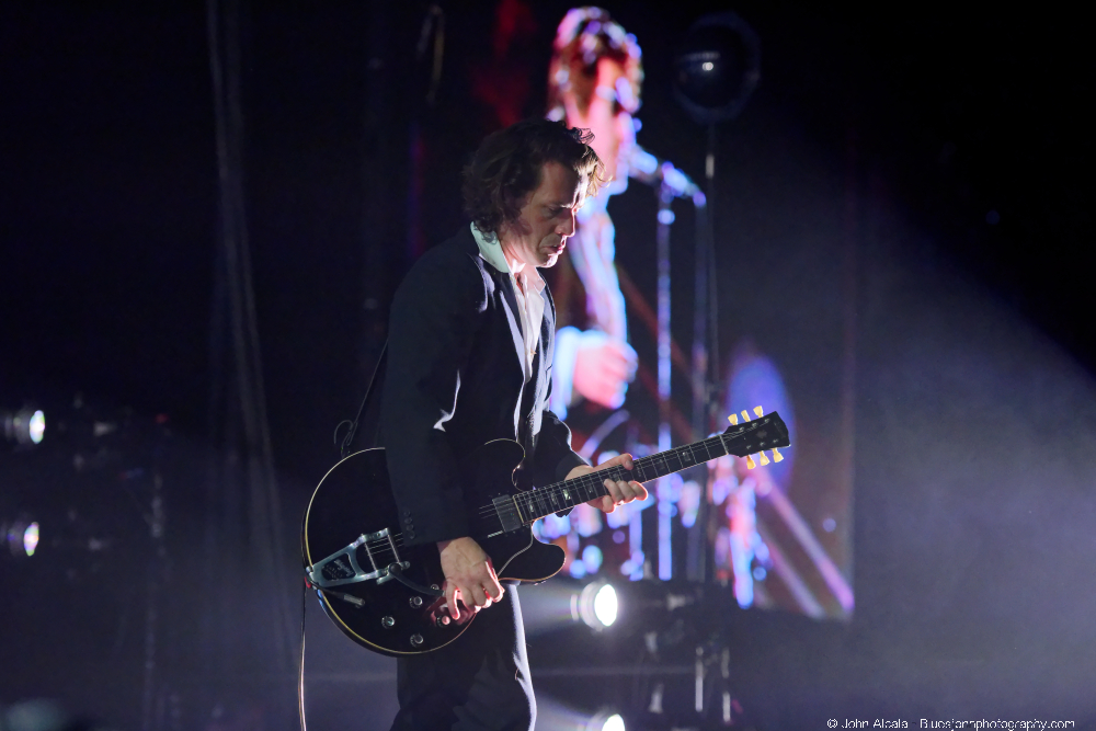 Arctic Monkeys, Moda Center, photo by John Alcala