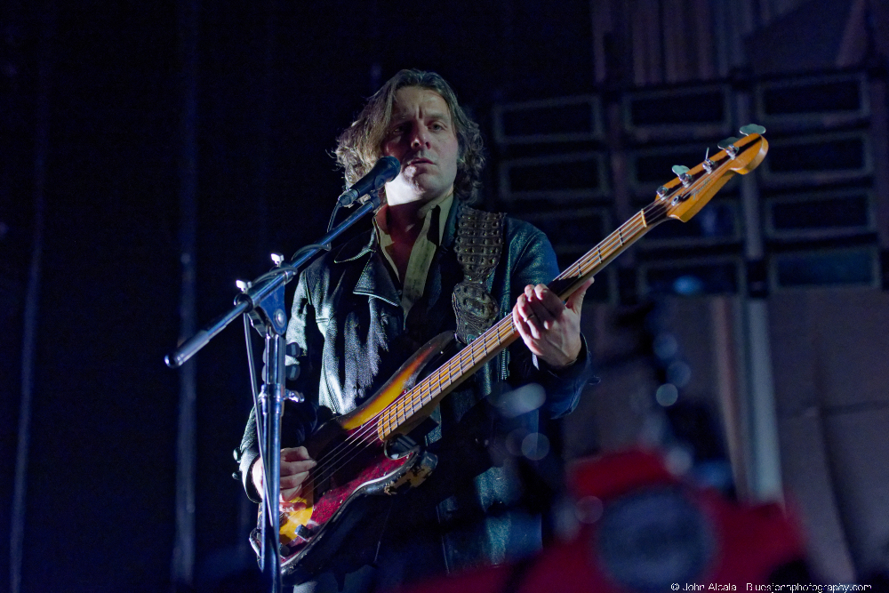 Arctic Monkeys, Moda Center, photo by John Alcala