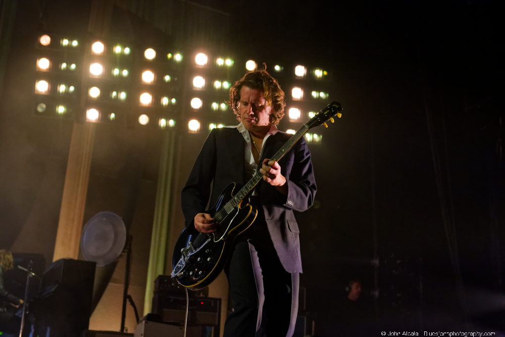 Arctic Monkeys, Moda Center, photo by John Alcala