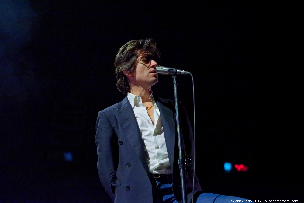 Arctic Monkeys, Moda Center, photo by John Alcala