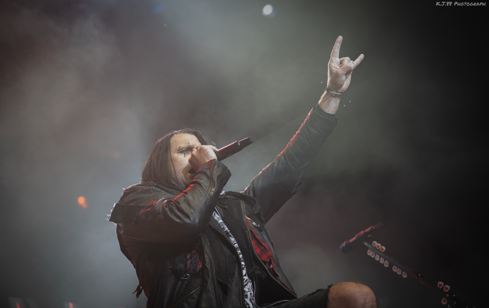 Three Days Grace, RV Inn Style Resorts Amphitheater, photo by Kevin Pettigrew