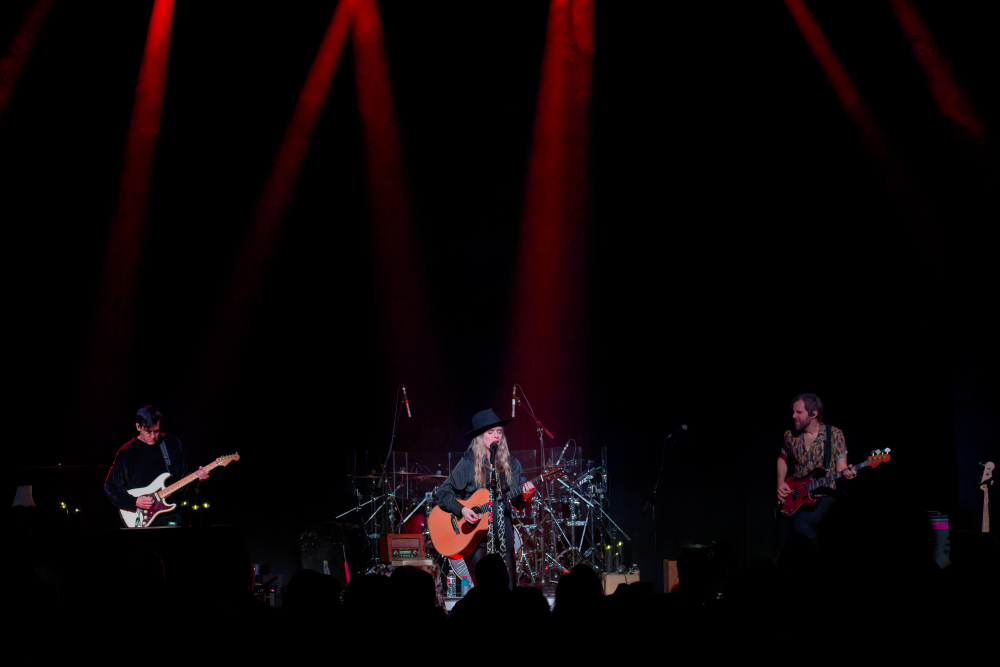 ZZ Ward, Revolution Hall, photo by John Alcala