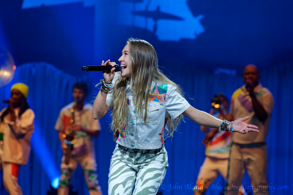 Lauren Daigle, Moda Center, photo by John Alcala