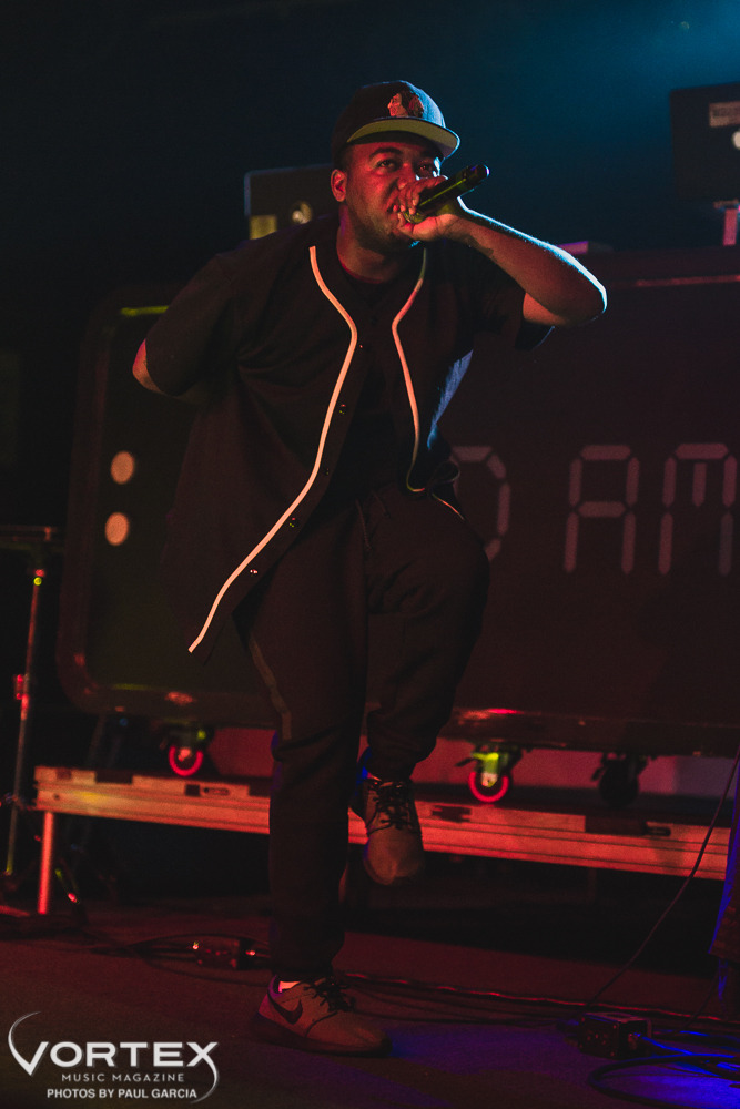 Domo, Roseland Theater, photo by Paul Garcia