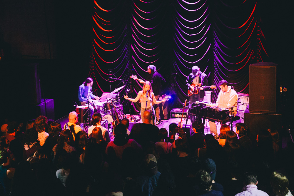 Alice Phoebe Lou, Mission Theater, photo by Blake Sourisseau