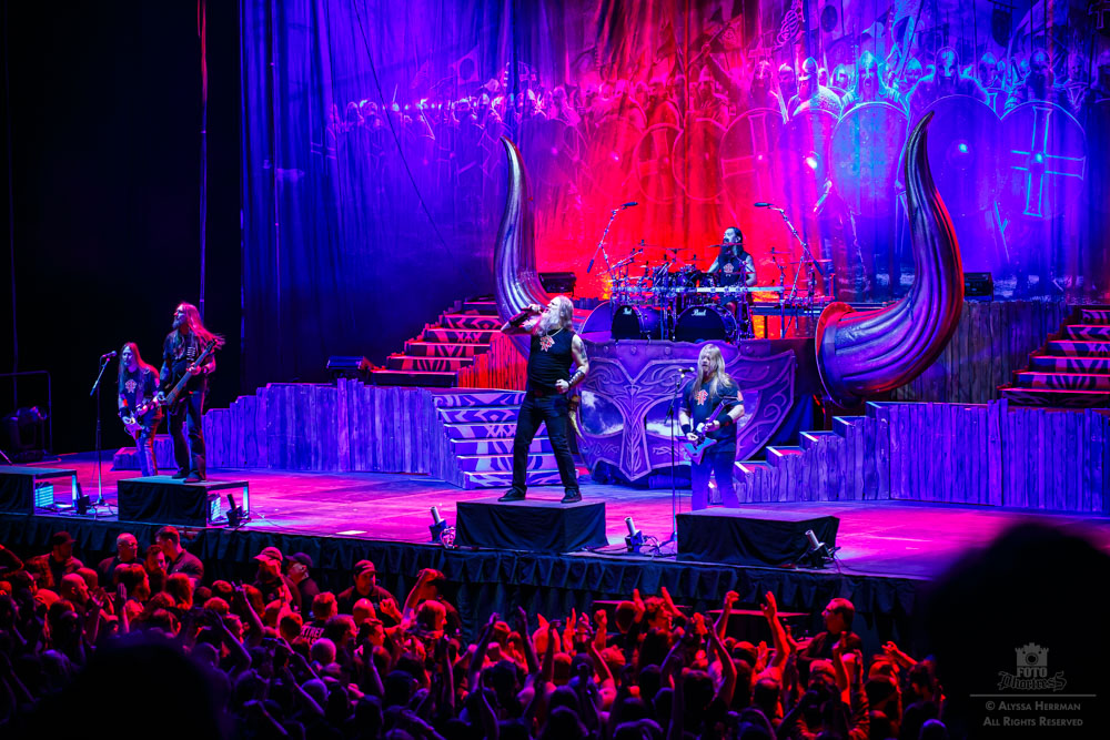 Amon Amarth, Moda Center, photo by Alyssa Herrman