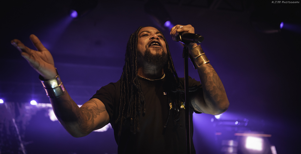 Sevendust, Roseland Theater, photo by Kevin Pettigrew