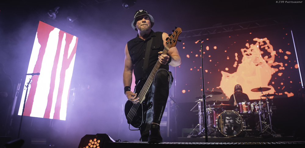 Sevendust, Roseland Theater, photo by Kevin Pettigrew