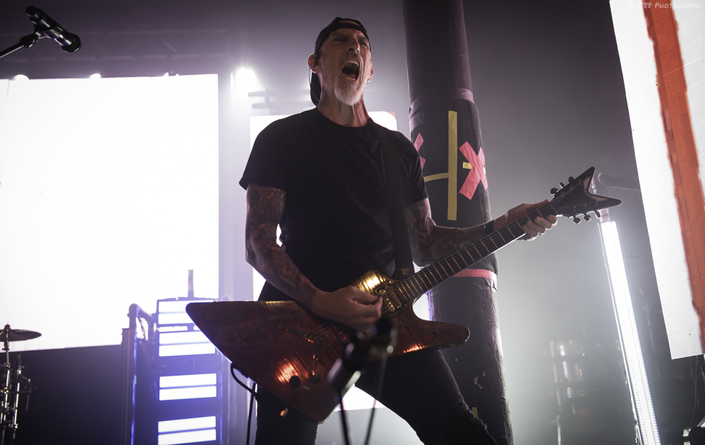 Sevendust, Roseland Theater, photo by Kevin Pettigrew