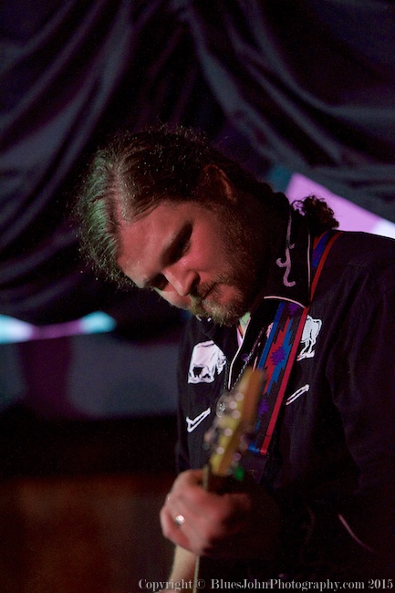 Liz Vice, Mission Theater, photo by John Alcala