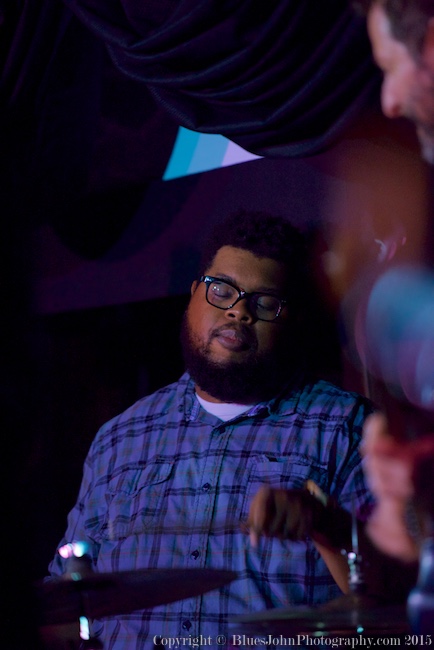 Liz Vice, Mission Theater, photo by John Alcala