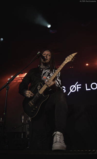 Lines of Loyalty, Roseland Theater, photo by Kevin Pettigrew