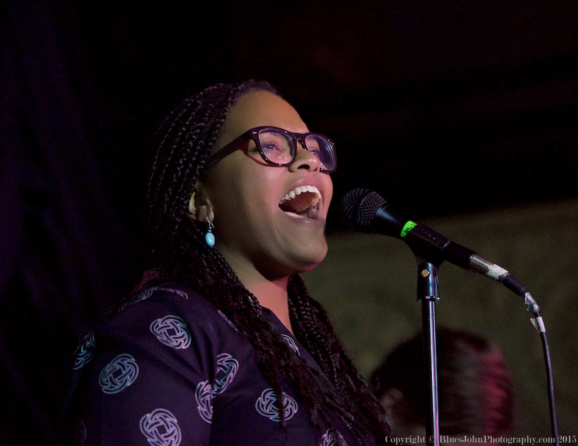 Liz Vice, Mission Theater, photo by John Alcala