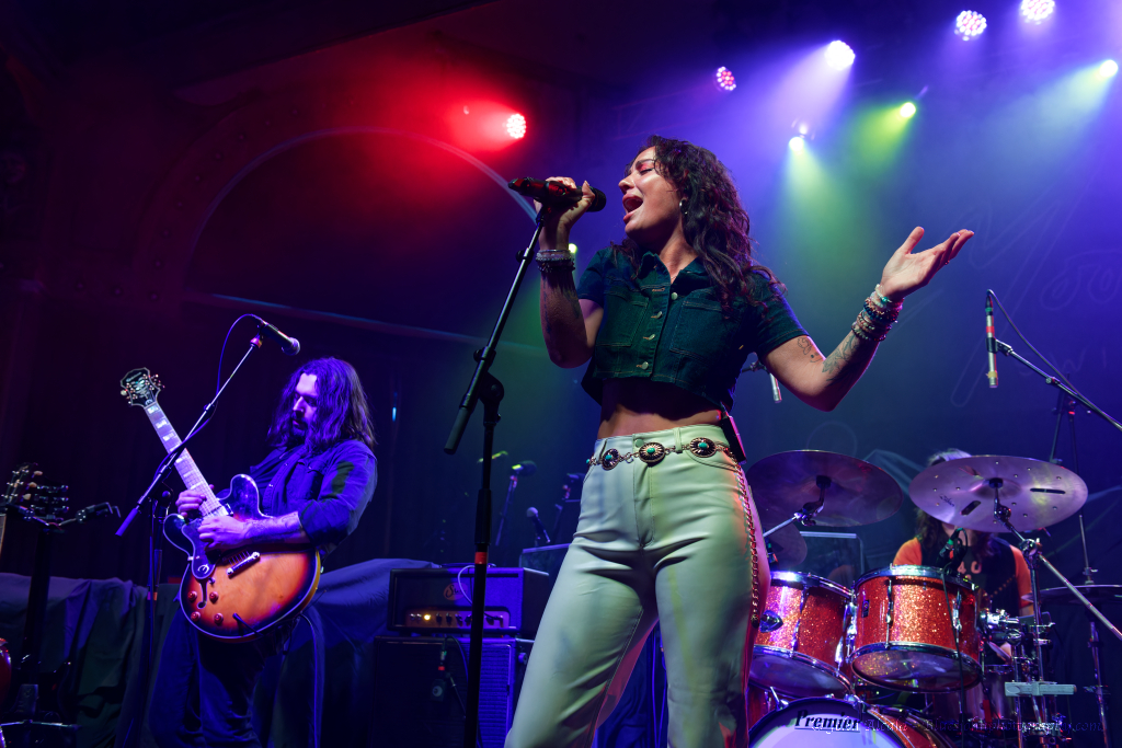 JJ Wilde, Crystal Ballroom, photo by John Alcala