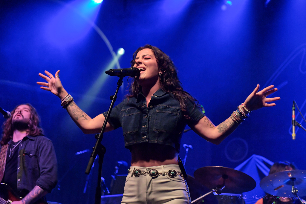 JJ Wilde, Crystal Ballroom, photo by John Alcala