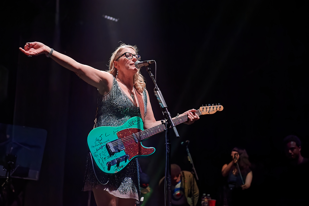 Tedeschi Trucks Band, Keller Auditorium, photo by John Alcala