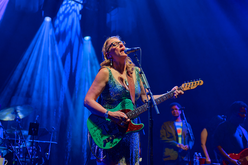 Tedeschi Trucks Band, Keller Auditorium, photo by John Alcala
