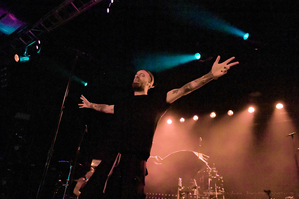 Missio, Roseland Theater, photo by John Alcala