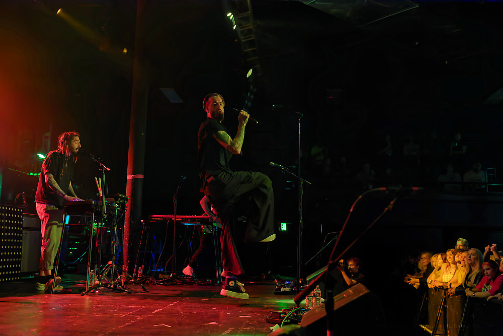 Missio, Roseland Theater, photo by John Alcala