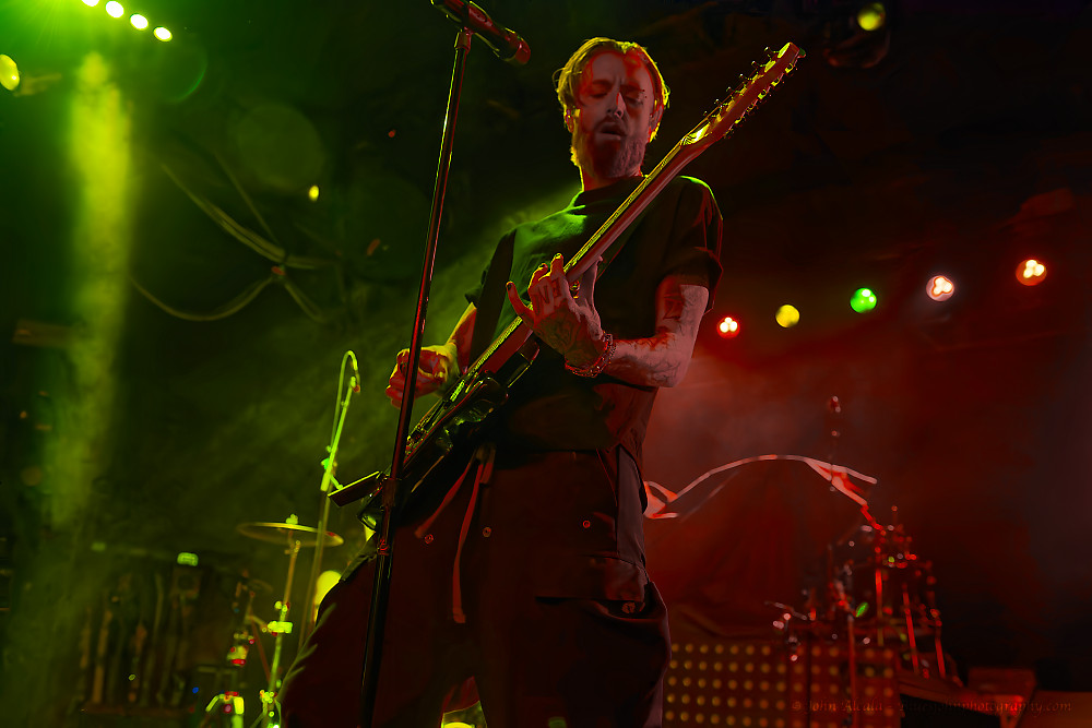 Missio, Roseland Theater, photo by John Alcala