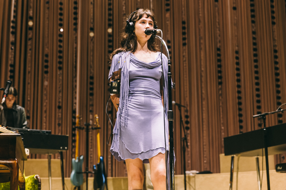 Clairo, Edgefield Amphitheater, photo by Blake Sourisseau
