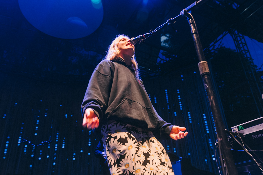 Alice Phoebe Lou, Edgefield Amphitheater, photo by Blake Sourisseau