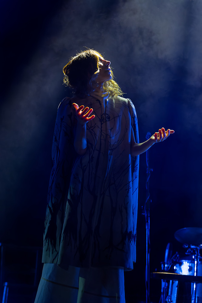 PJ Harvey, Moda Center, photo by John Alcala