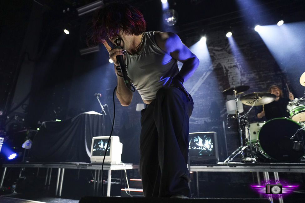 Static Dress, Revolution Hall, photo by Joshua Hathaway