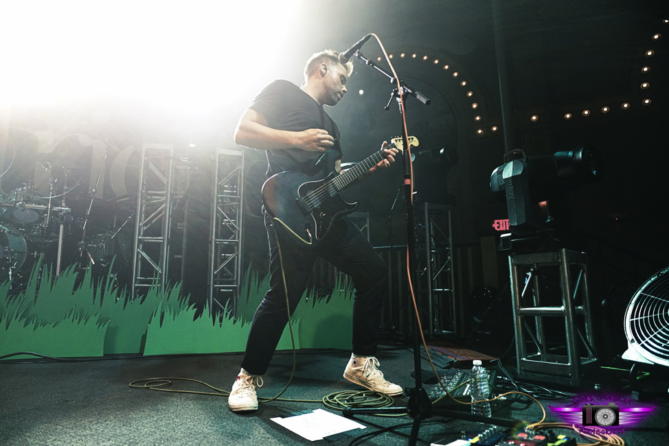 girlfriends, Crystal Ballroom, photo by Joshua Hathaway