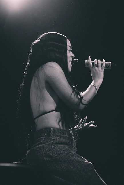 Joyce Wrice, Roseland Theater, photo by Henry Ward