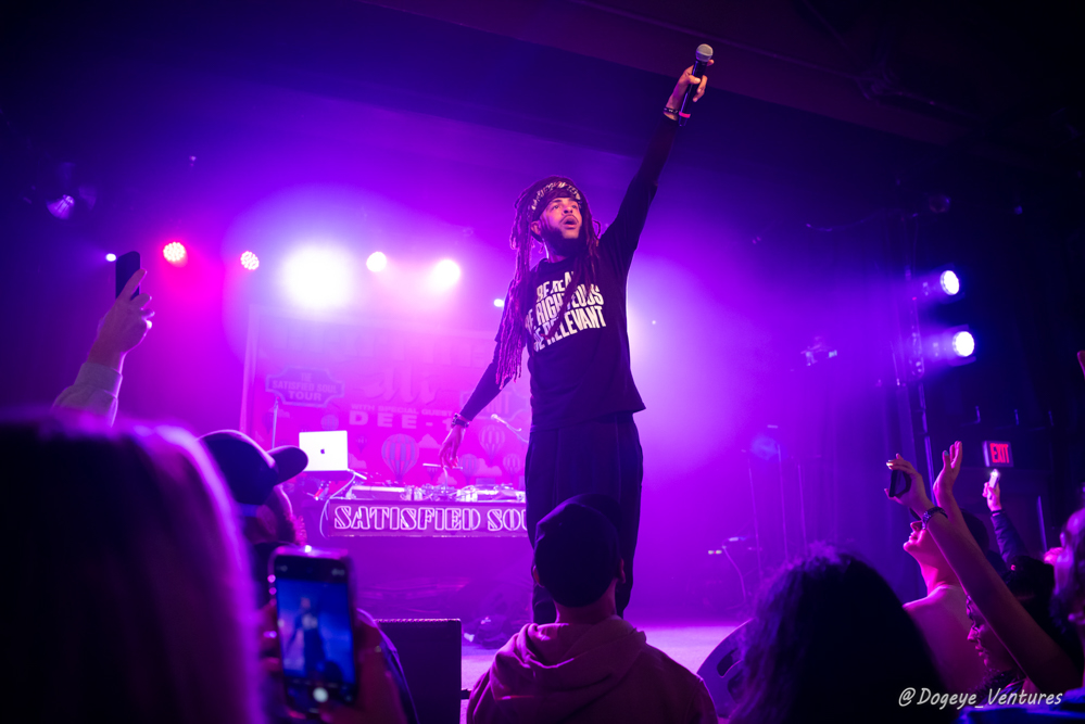 Dee-1, Roseland Theater, photo by Ashley Strom