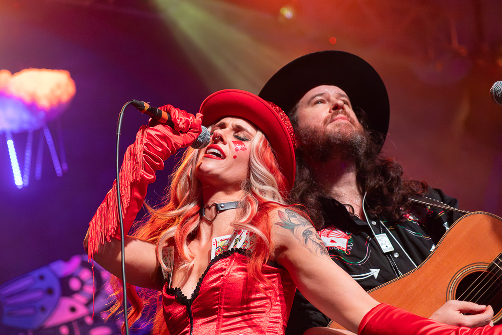Fox and Bones, Crystal Ballroom, photo by Rebecca Terrill