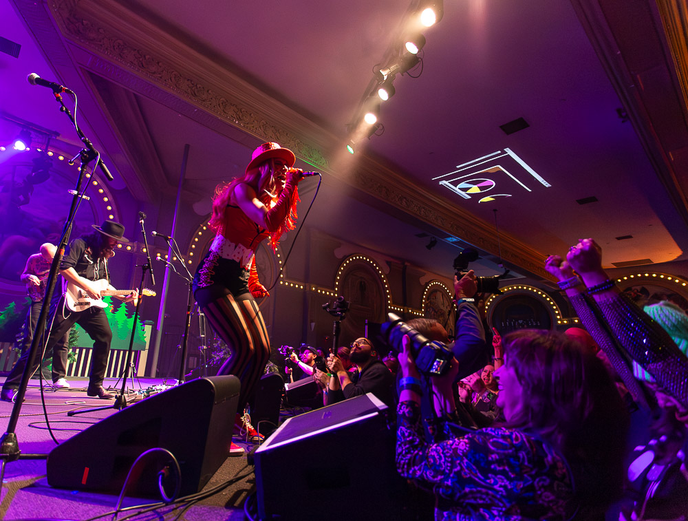 Fox and Bones, Crystal Ballroom, photo by Rebecca Terrill